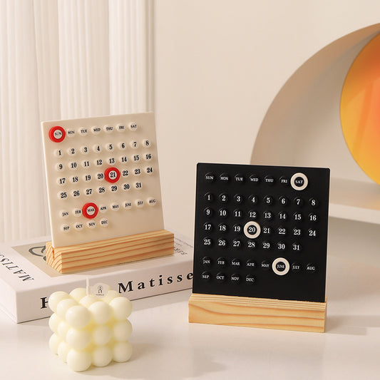 Wooden Ring Adjustable Desk Calendar